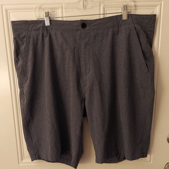 Mens Denali shorts - Picture 1 of 7